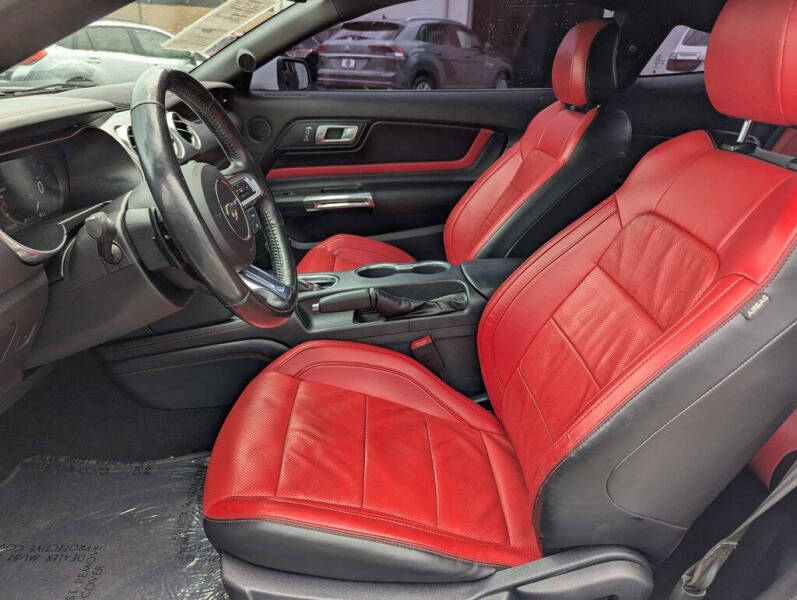 2020 Ford Mustang EcoBoost Premium