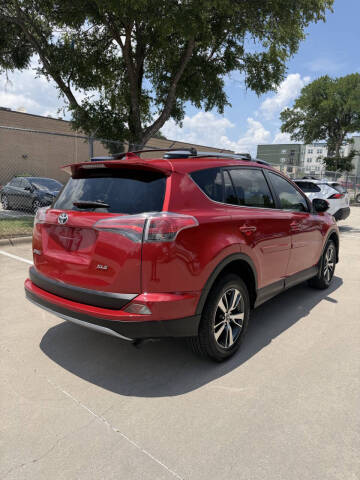 2017 Toyota RAV4 XLE