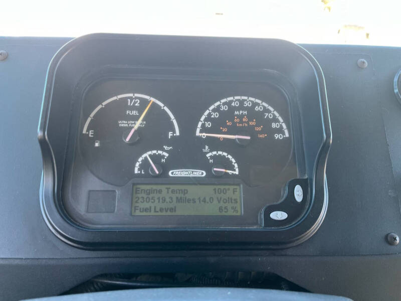 2010 Freightliner MT45 Chassis