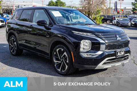 2023 Mitsubishi Outlander SE