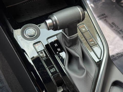 2024 Kia Niro EX