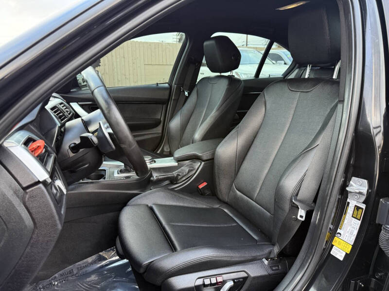 2016 BMW 3 Series 328i