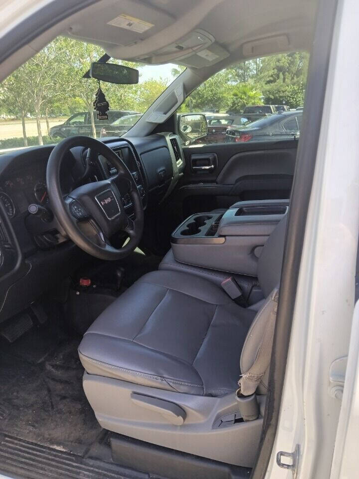 2015 GMC Sierra Pickup - $16,500