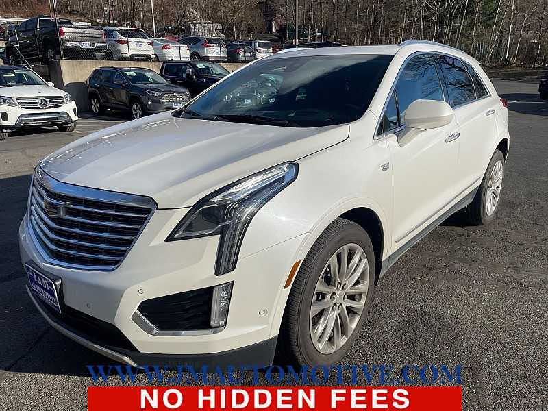 2019 Cadillac XT5 Platinum's photo