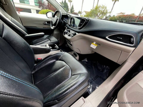 2021 Chrysler Pacifica Touring L