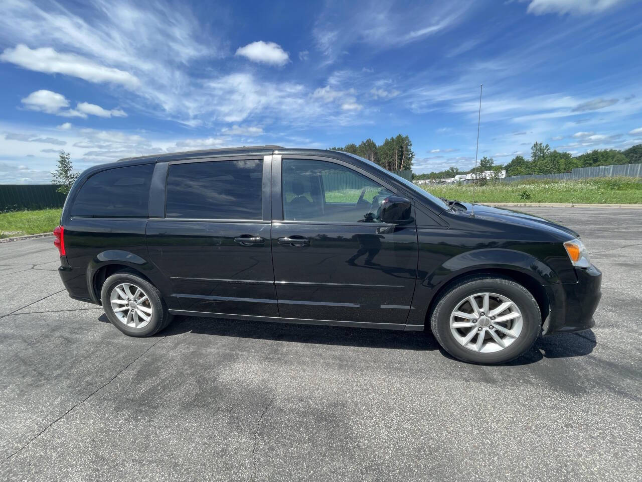 2016 Dodge Grand Caravan for sale at Twin Cities Auctions in Elk River, MN