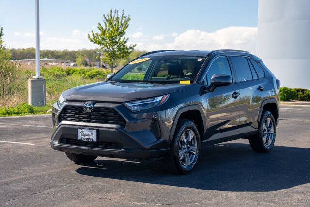 2024 Toyota RAV4 XLE