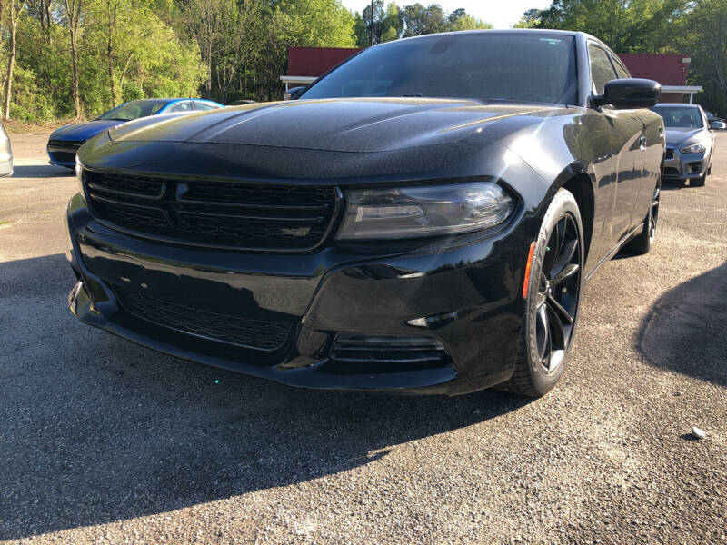 2016 Dodge Charger SE's photo