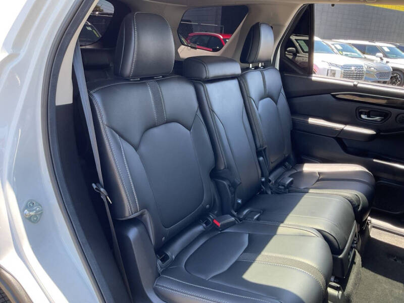 2025 Honda Pilot Touring