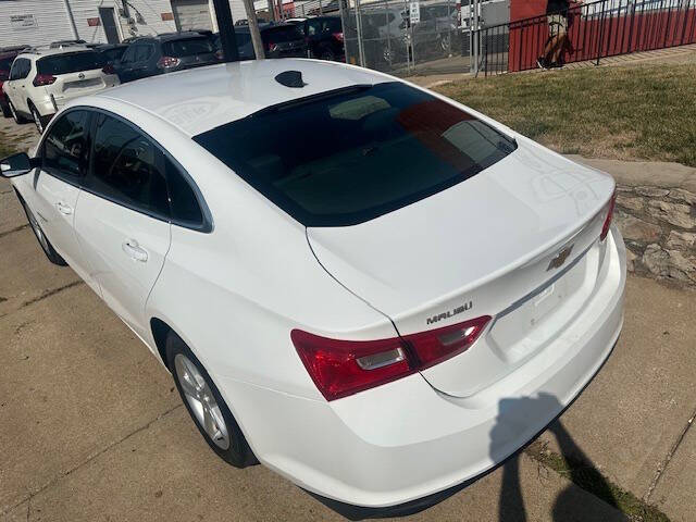 2019 Chevrolet Malibu 1FL photo 10