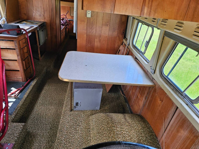 1948 Flxible Bus/RV
