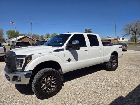 2016 Ford F-250 Super Duty for sale at TNT Auto in Coldwater KS
