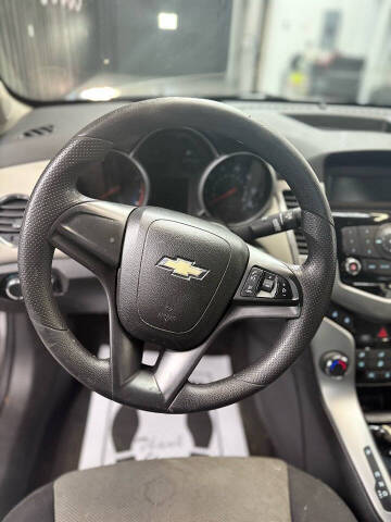 2014 Chevrolet Cruze LS Auto