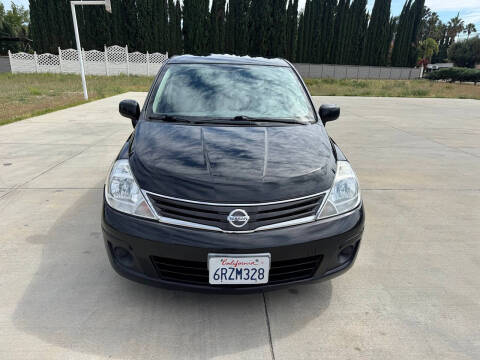2011 Nissan Versa 1.8 S