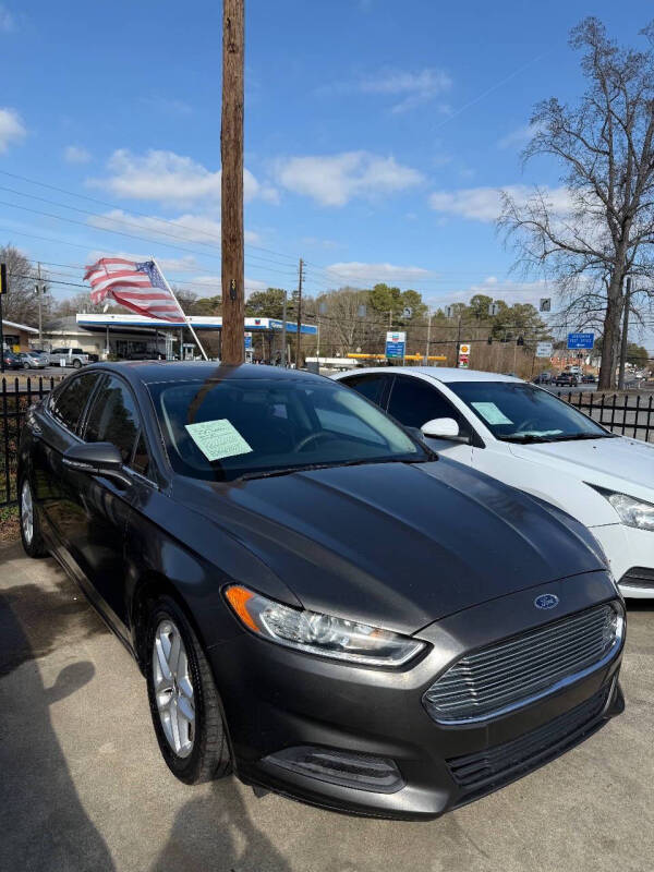 2015 Ford Fusion SE
