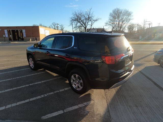 2017 GMC Acadia SLE-1