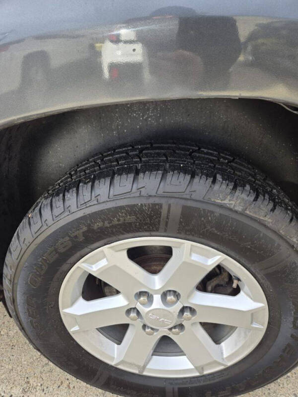 2013 GMC Acadia SLE-2