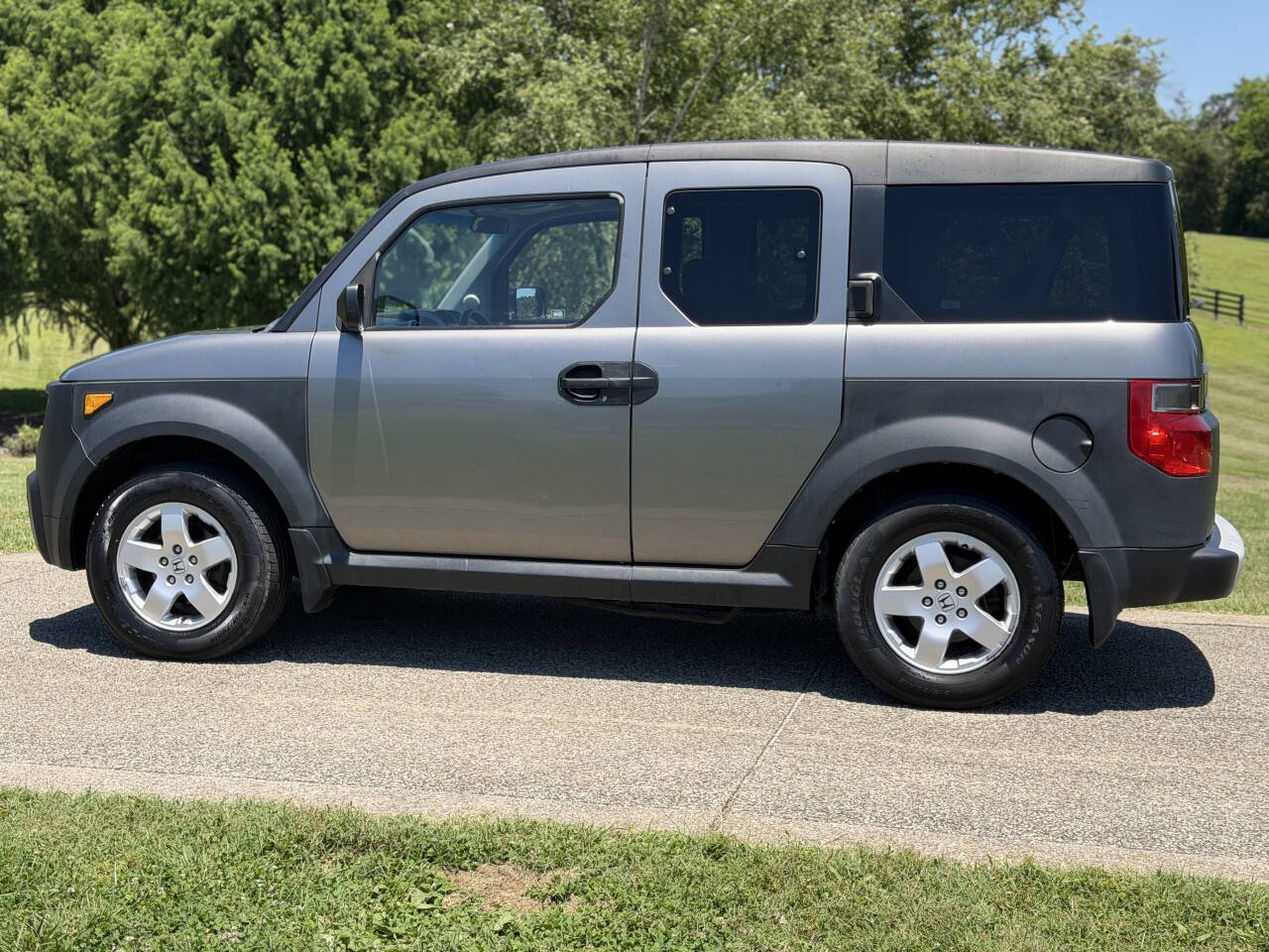 Dk. Gray 2005 Honda Element EX AWD EX 4dr SUV 2