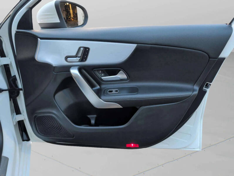 2020 Mercedes-Benz A-Class A 220