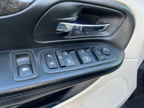 2017 Dodge Grand Caravan SE Plus