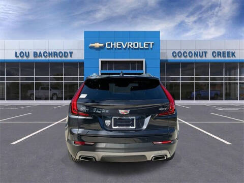 2023 Cadillac XT4 Premium Luxury