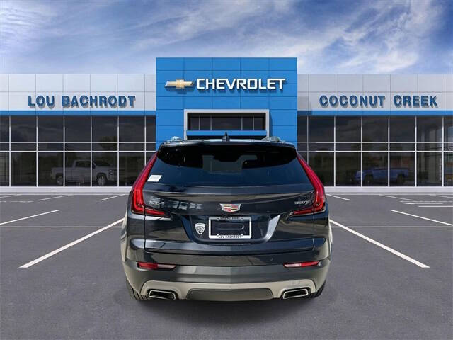 2023 Cadillac XT4 Premium Luxury