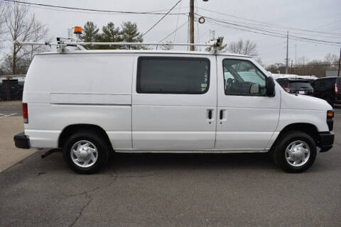 2014 Ford E-Series E-150