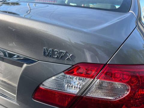 2012 Infiniti M37 x
