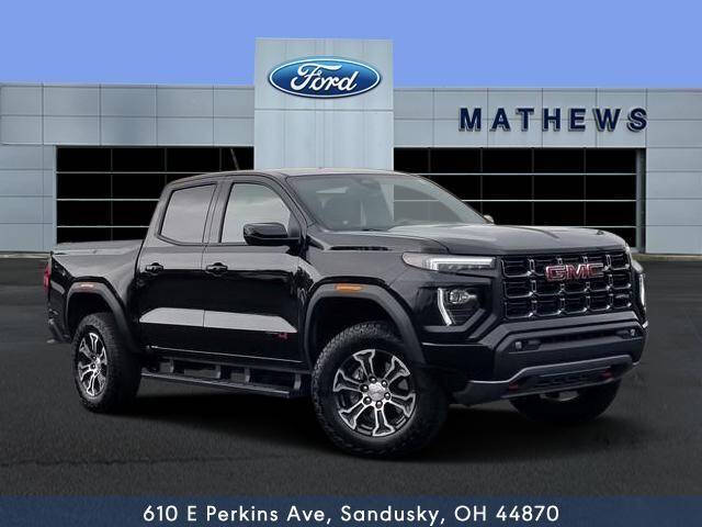 2025 GMC Canyon AT4