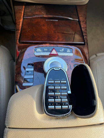 2011 Mercedes-Benz S-Class S 550 4MATIC