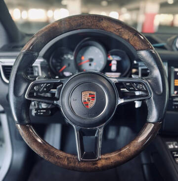 2015 Porsche Macan S