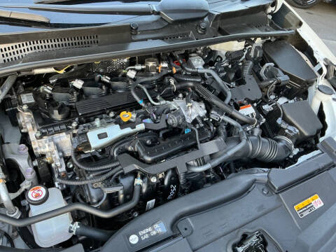 2024 Toyota Prius LE