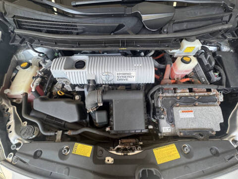 2012 Toyota Prius Two