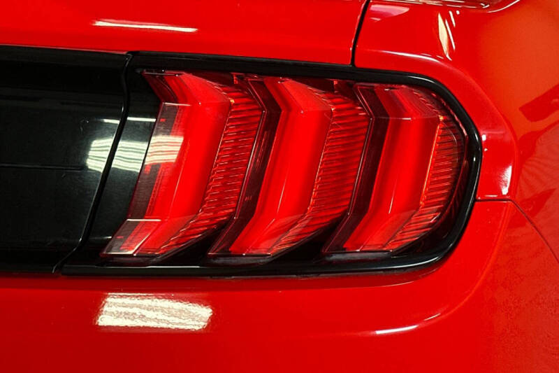 2018 Ford Mustang EcoBoost