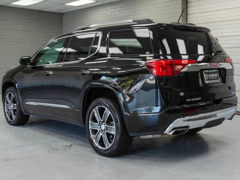2017 GMC Acadia Denali