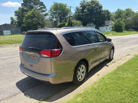 2018 Chrysler Pacifica Touring L Plus