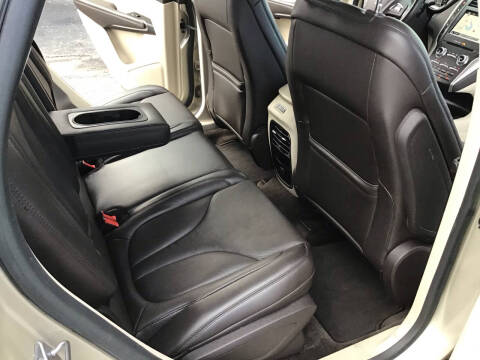 2017 Lincoln MKC Select