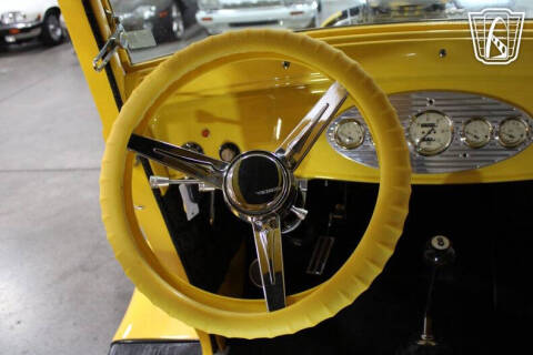 1933 Plymouth 5 Window