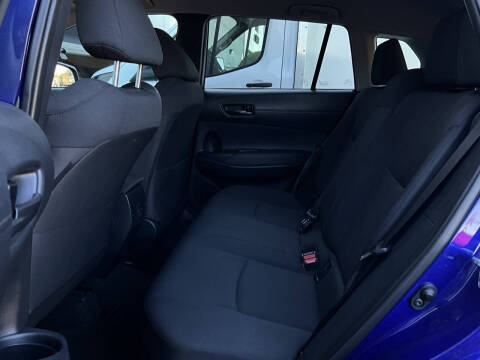 2025 Toyota Corolla Cross LE