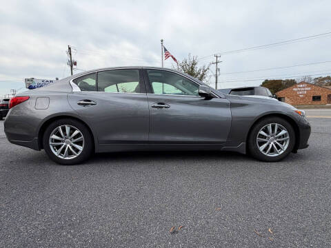 2015 Infiniti Q50 Premium