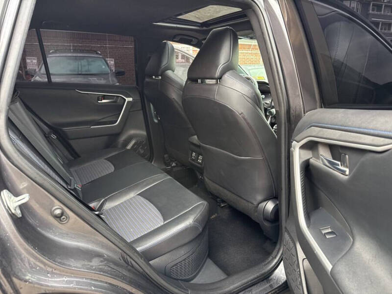 2020 Toyota RAV4 Hybrid XSE