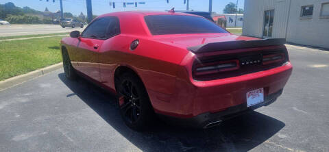 2016 Dodge Challenger SXT Plus