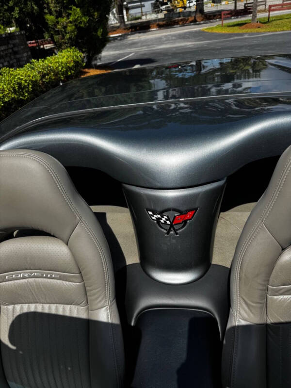 2004 Chevrolet Corvette