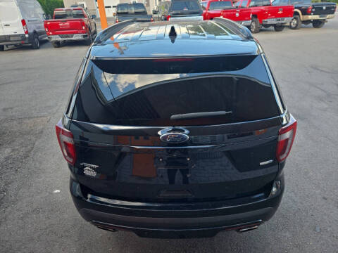 2016 Ford Explorer Sport