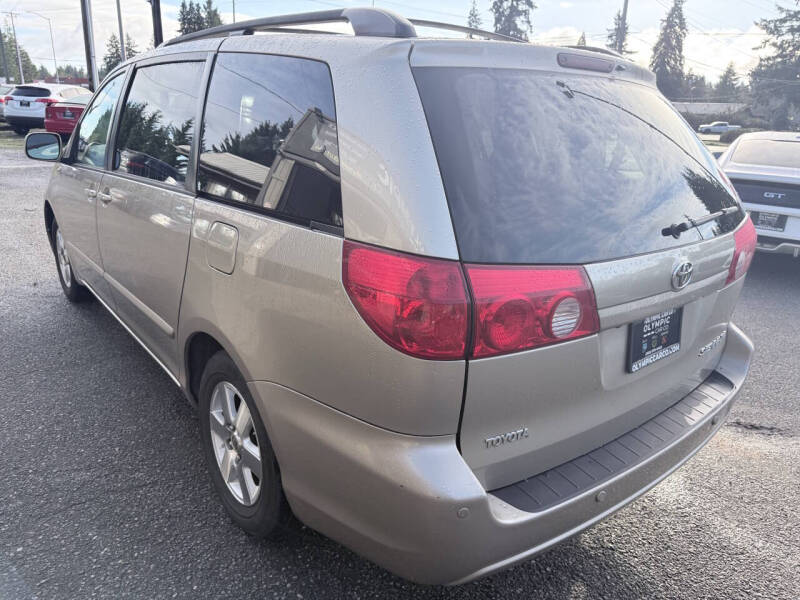 2008 Toyota Sienna XLE Limited