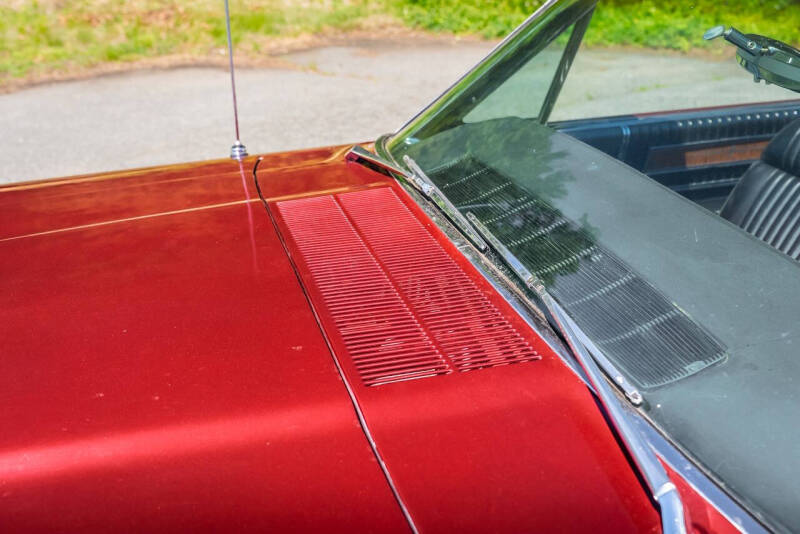 1966 Ford Thunderbird