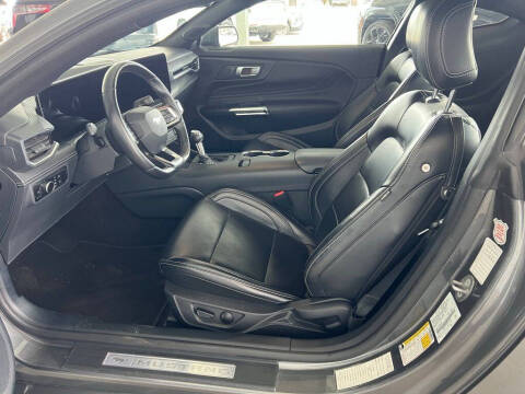 2024 Ford Mustang EcoBoost Premium