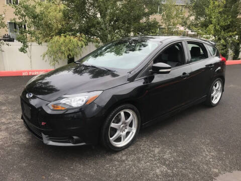 2013 Ford Focus for sale at Premier Auto LLC in Vancouver WA