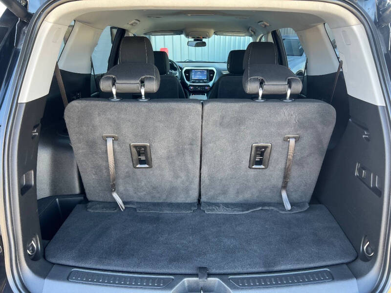 2021 GMC Acadia SLE