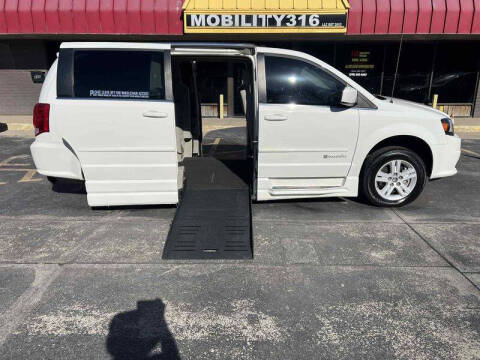 2012 Dodge Grand Caravan Crew